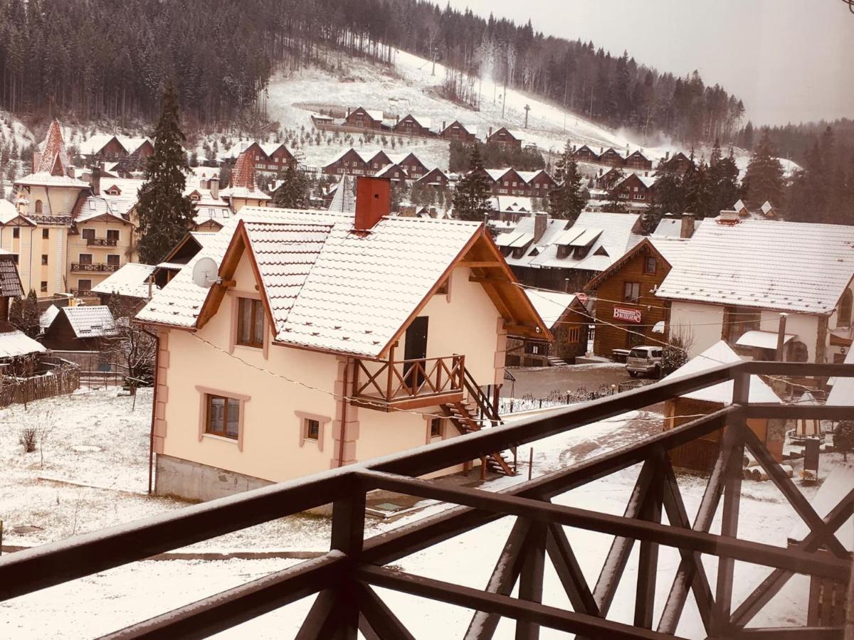 Guest House Mountain Bukovel Esterno foto